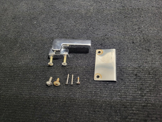 Window Latch Handle Interior LH - C-FZRF