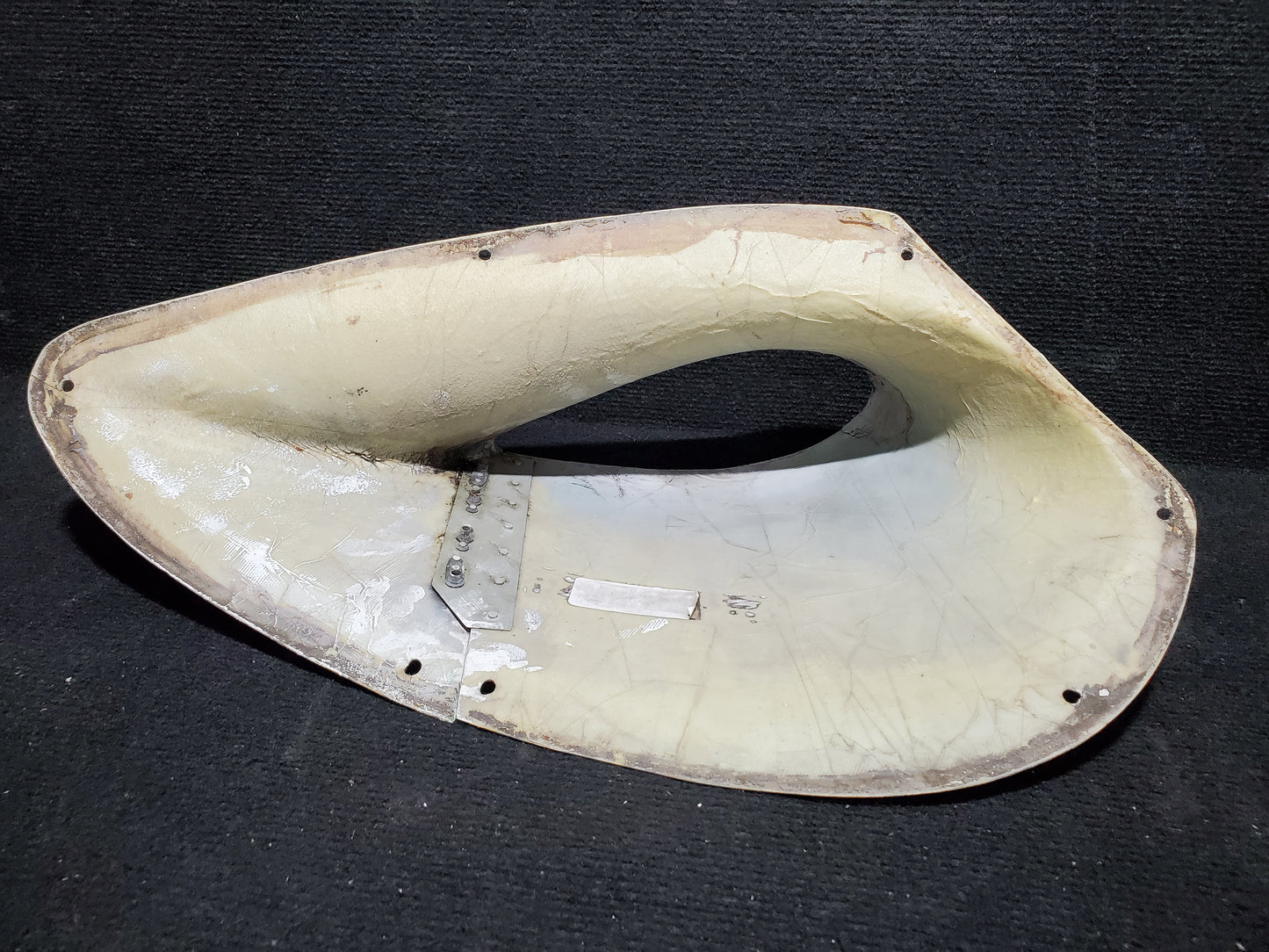 Wing Strut Fairing Cuff - LH Lower - Cessna - V3-HGW