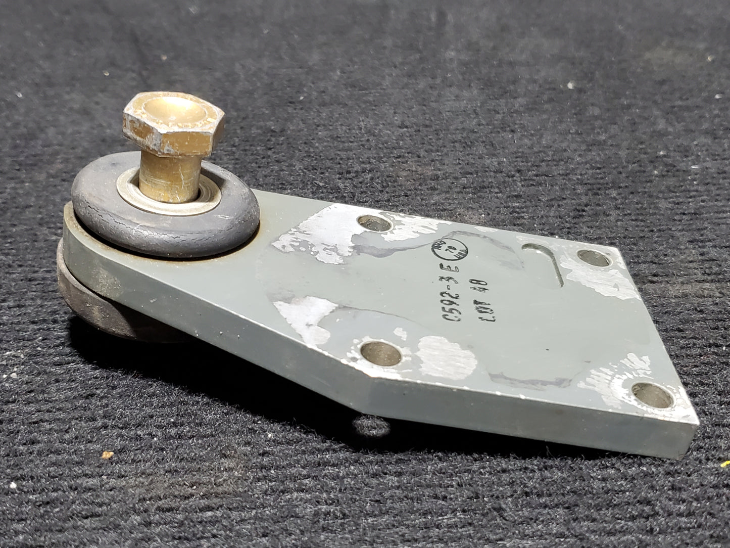 Engine Mount - Robinson - C-FGAN