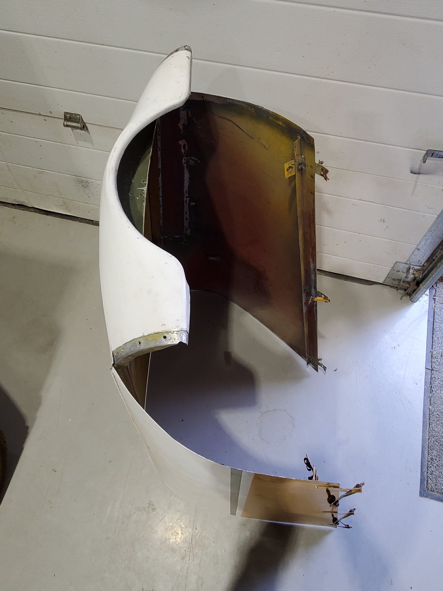 Engine Cowl - Upper - Piper - C-FKYZ