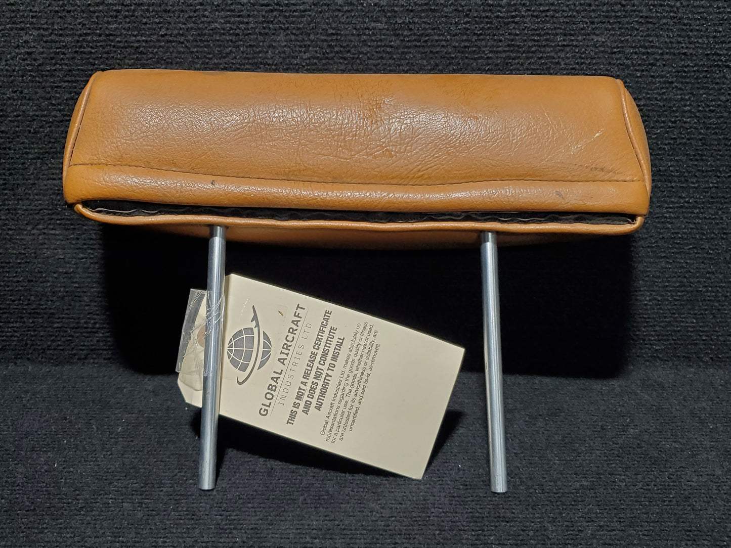 Headrest - Cessna - 5H-MRN