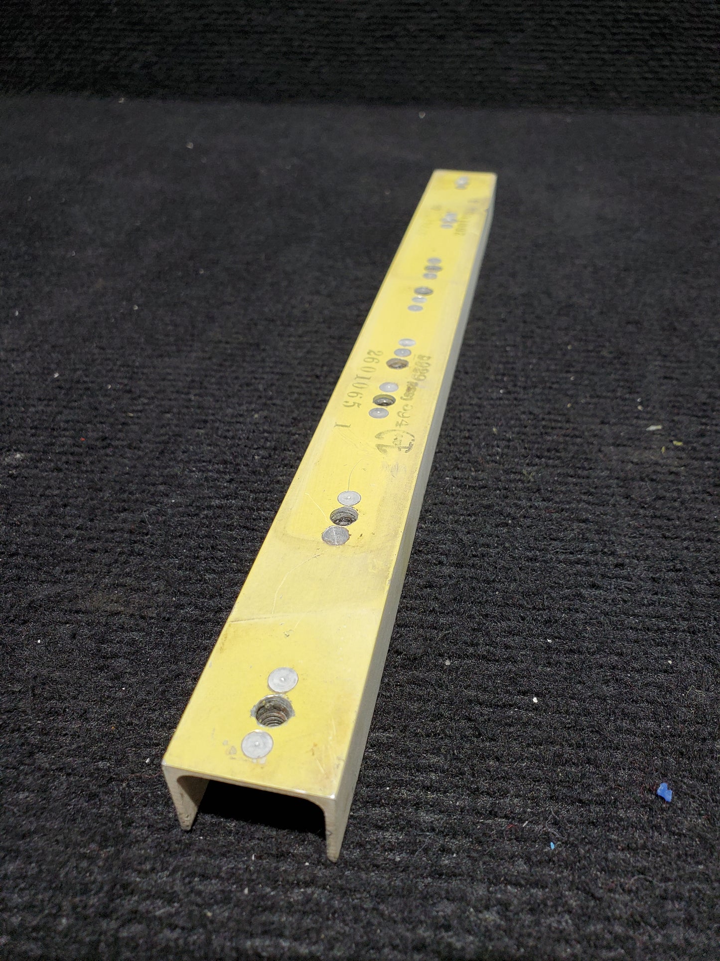 De-Ice Bracket Assy - Cessna - C-MISC