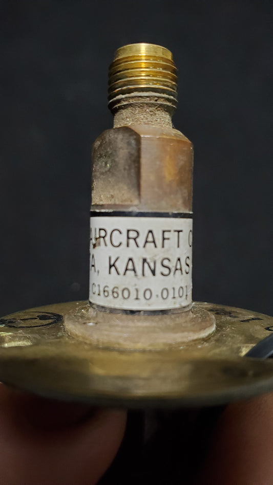 Oxygen Filler Valve Assy - Cessna - 5Y-ZBW
