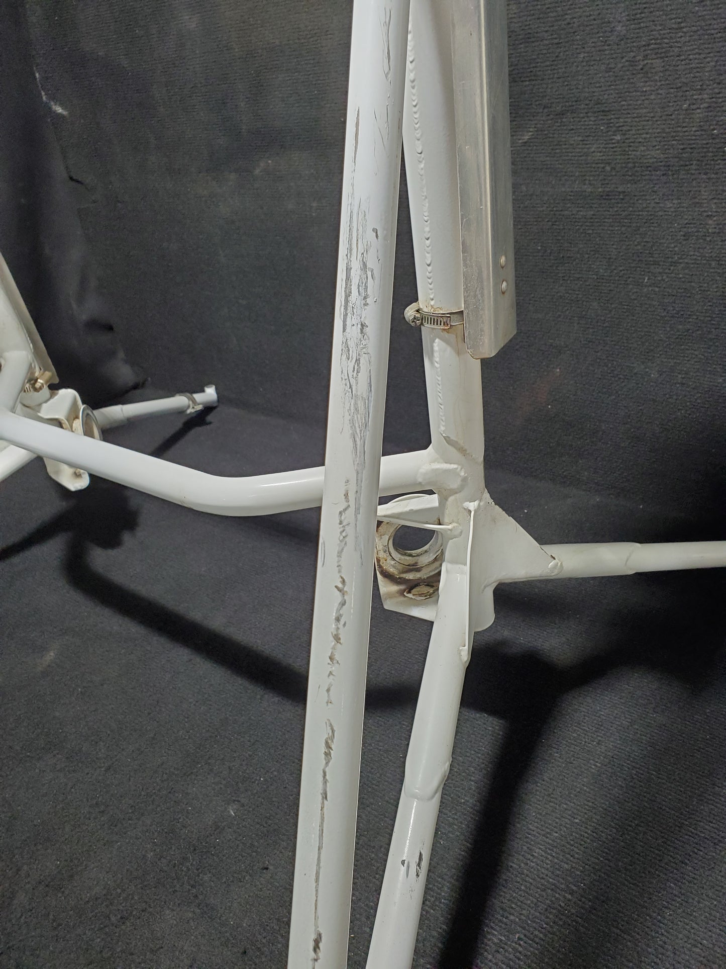 Engine Mount - 5Y-FOO