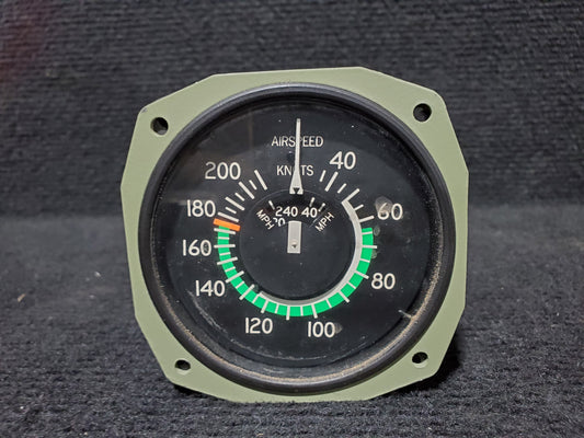 Airspeed Indicator - Sigma Tek - OO-SEX