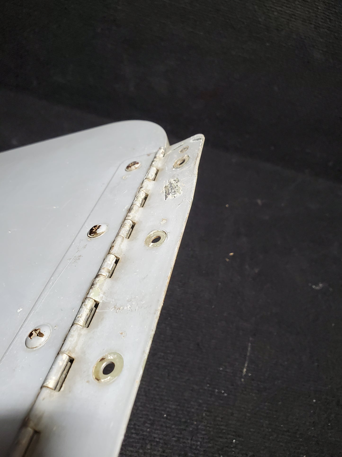 Cargo Pod Door Assy - CTR AFT - Cessna 208B - 5H-TAZ