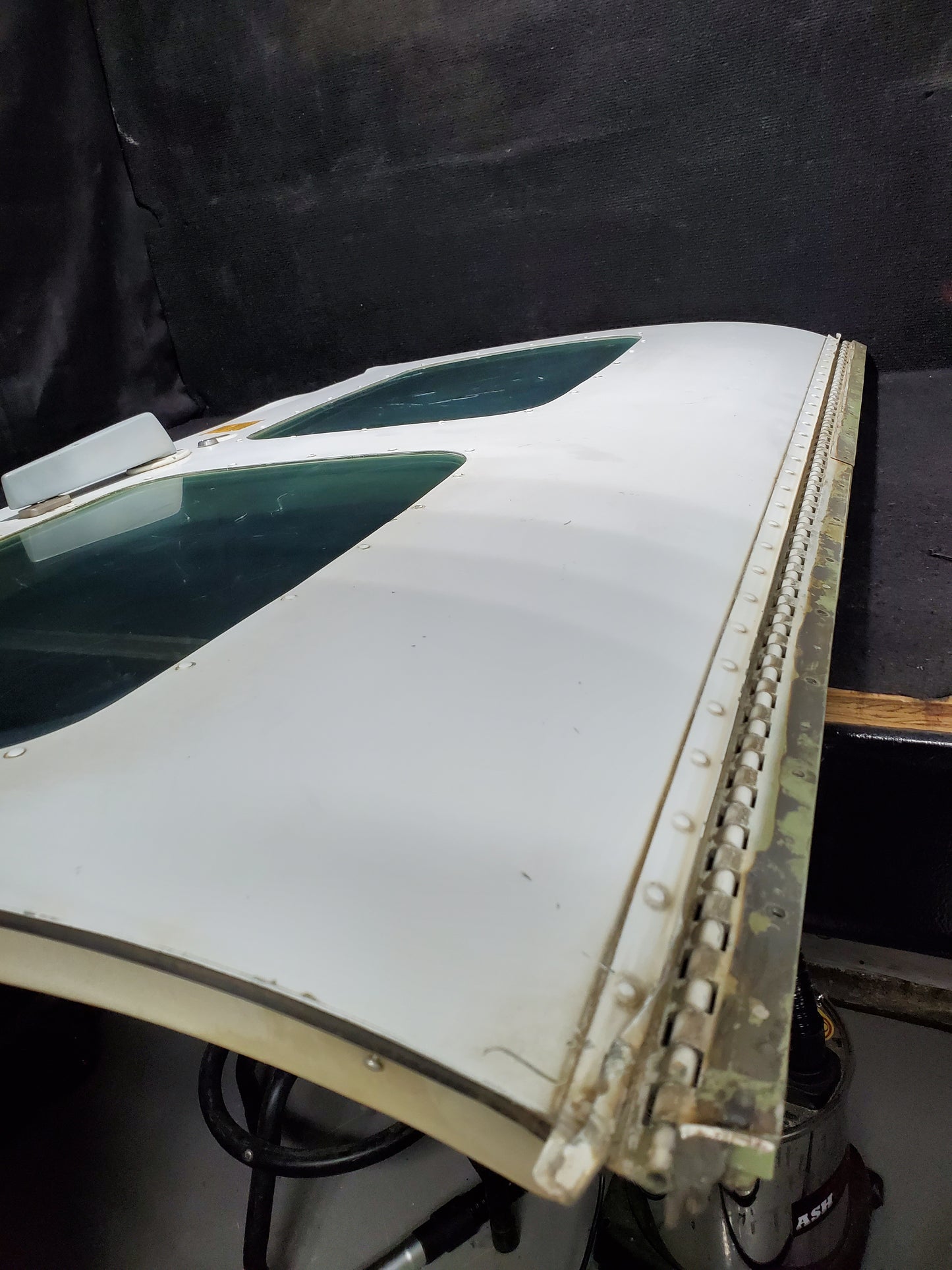 Cargo Door Assy - Upper - Cessna Caravan 208B - 5H-TAZ