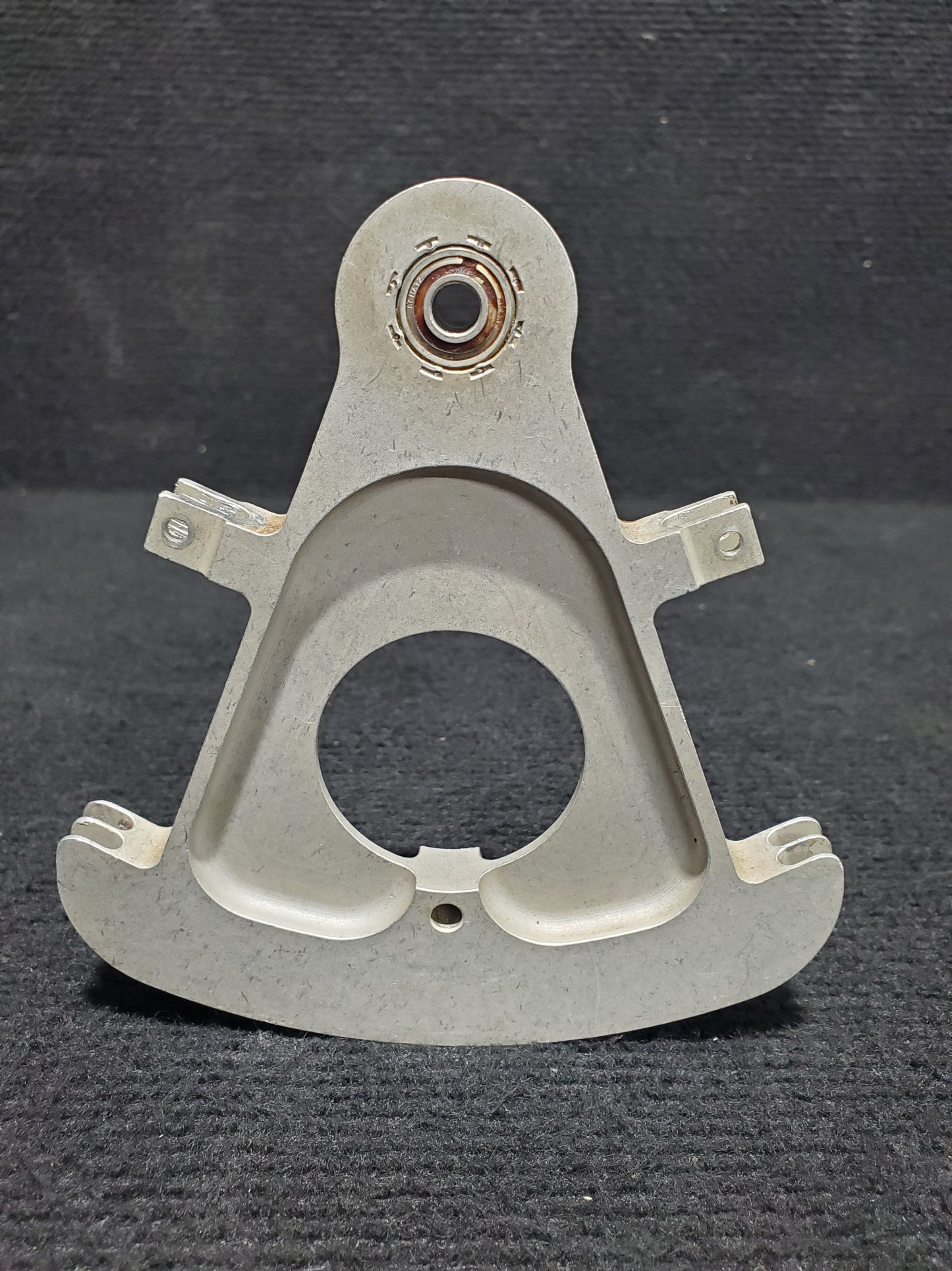 Aileron Quadrant Assembly - Upper - Cessna - 5Y-ZBW