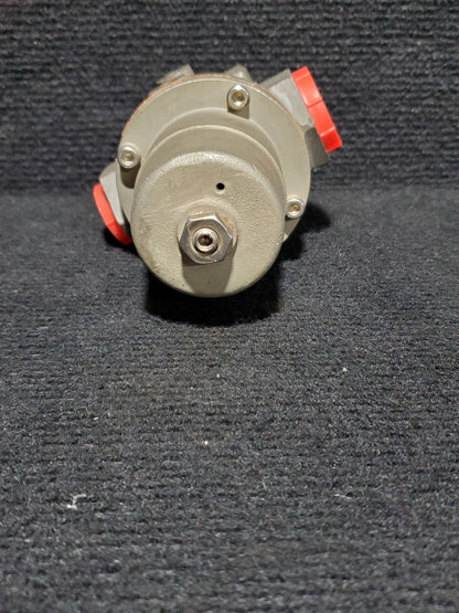 Pressure Regulator - Cessna - 5H-TAZ