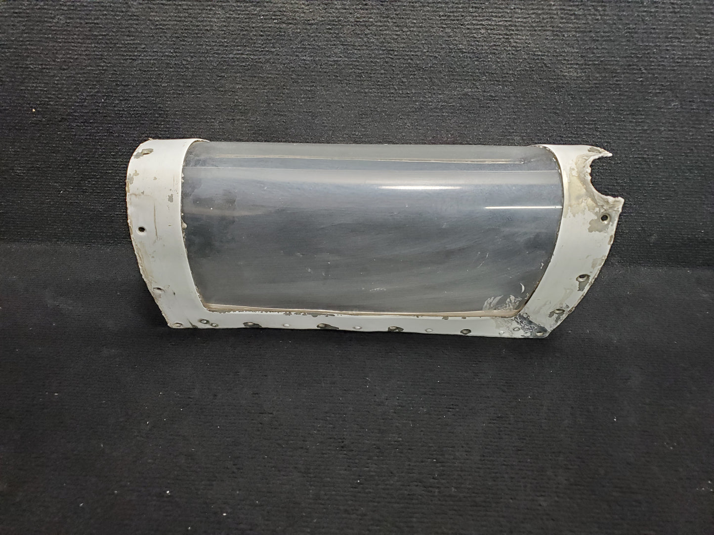 Landing and Taxi Light Lens Assy - LH - Cessna - 5Y-ZBW