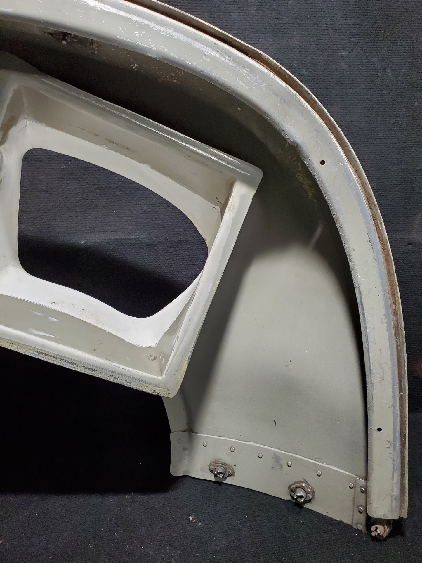 Nose Cap Assy - RH - Cessna - 5H-NWA