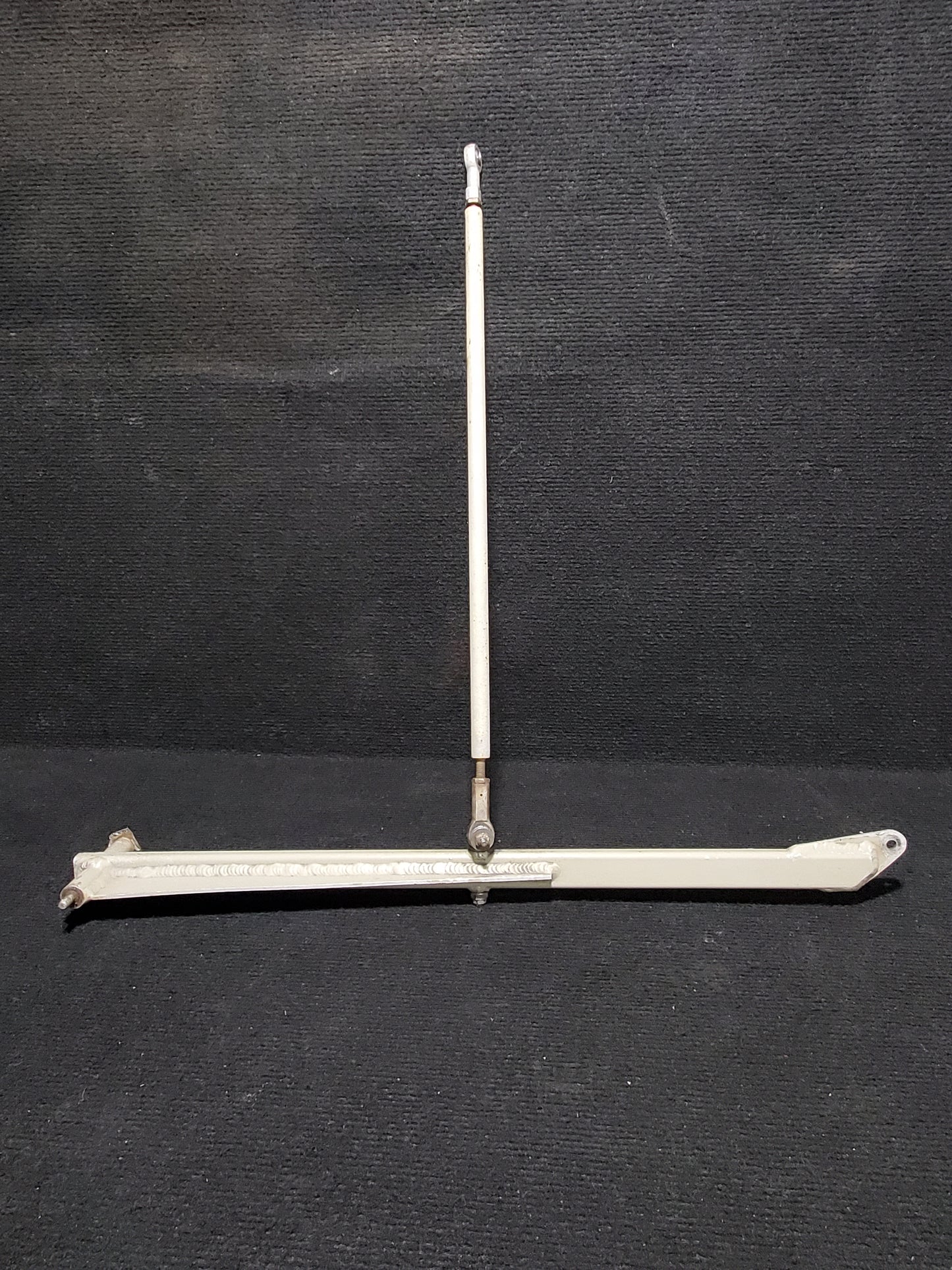 Lever Assy Actuator - Cessna - 5Y-RNA