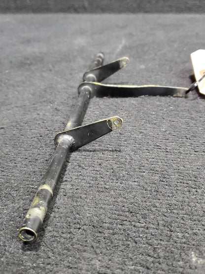 Seat Release Shaft Assembly - Cessna - OO-SEX