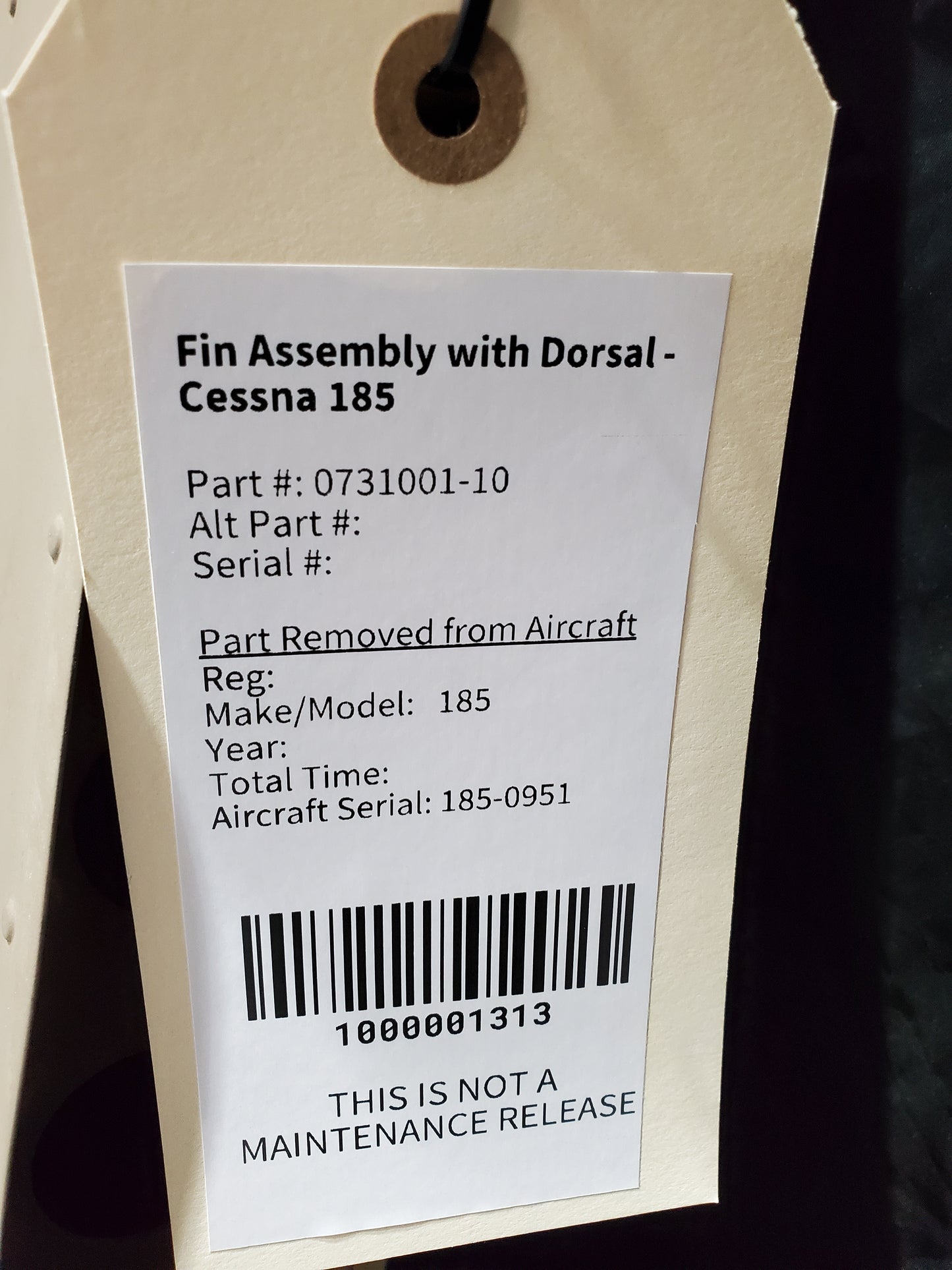 Fin Assembly with Dorsal - Cessna 185 - 735
