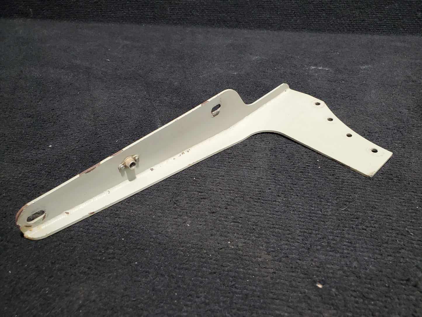 Oil Cooler Mounting Bracket - Upper - Cessna - 5Y-MME