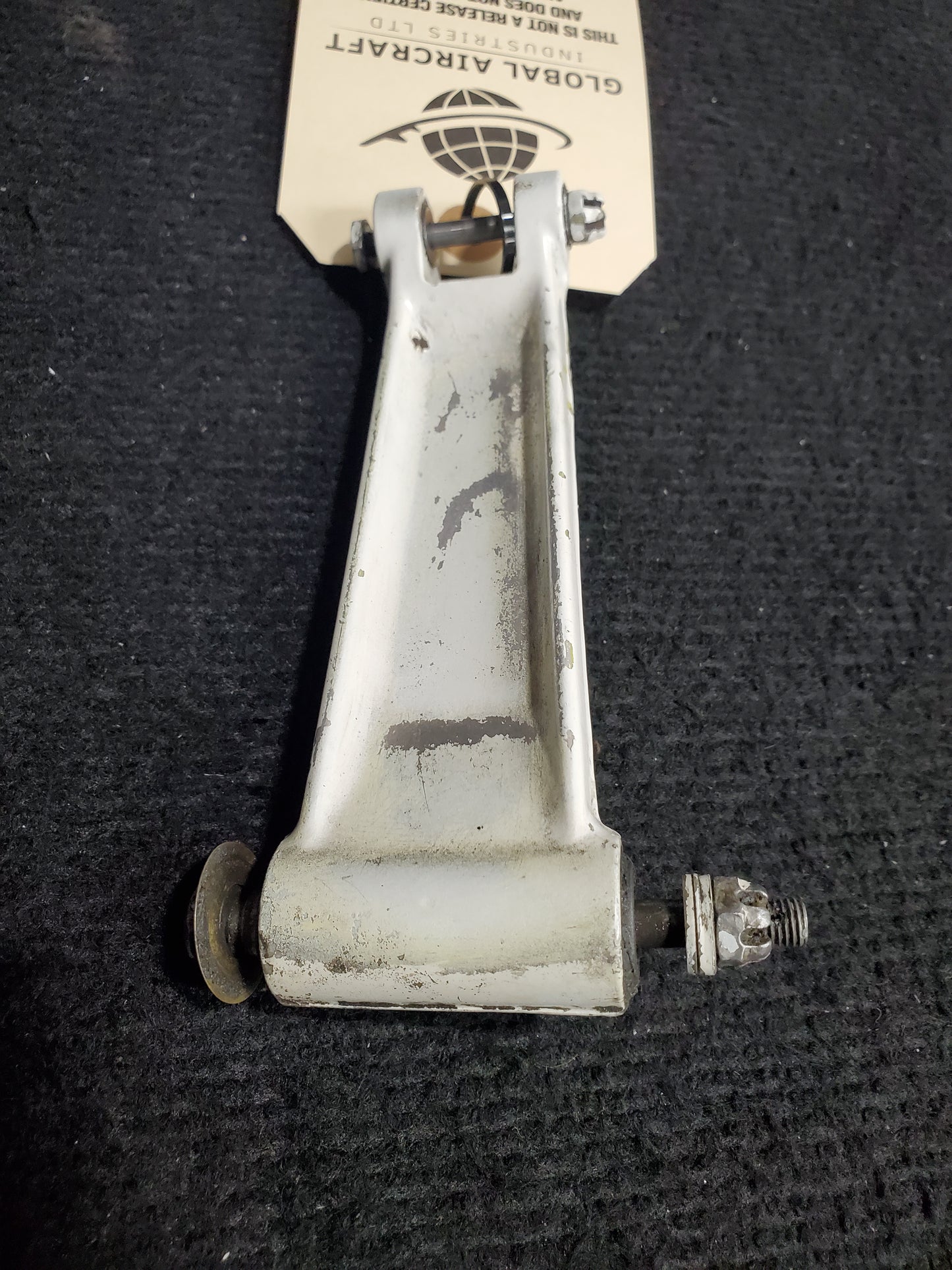 Torque Link Assy - Lower - Cessna - C-FWOK