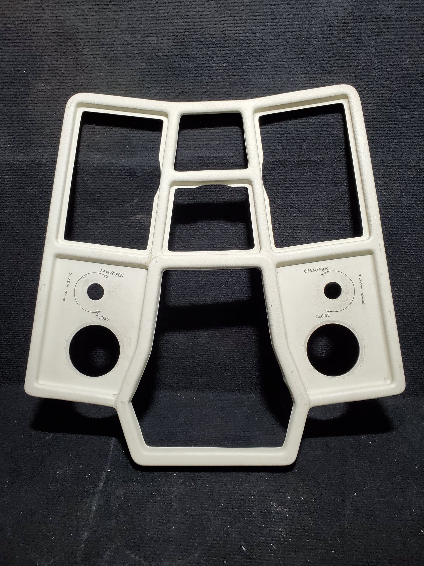 Overhead Console Trim Panel - Cessna - V3-HGW