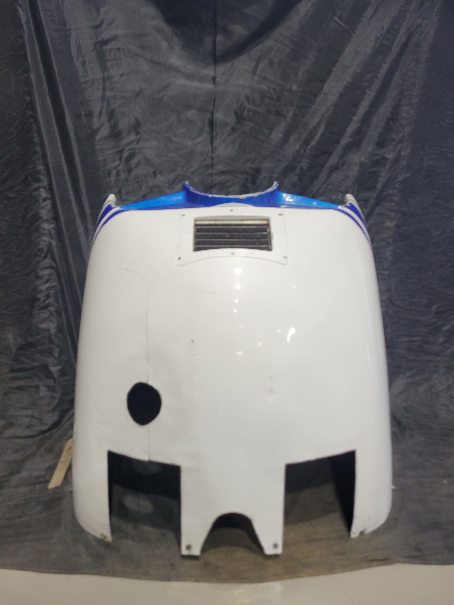 Engine Cowl - Lower - Cessna - C-GROC