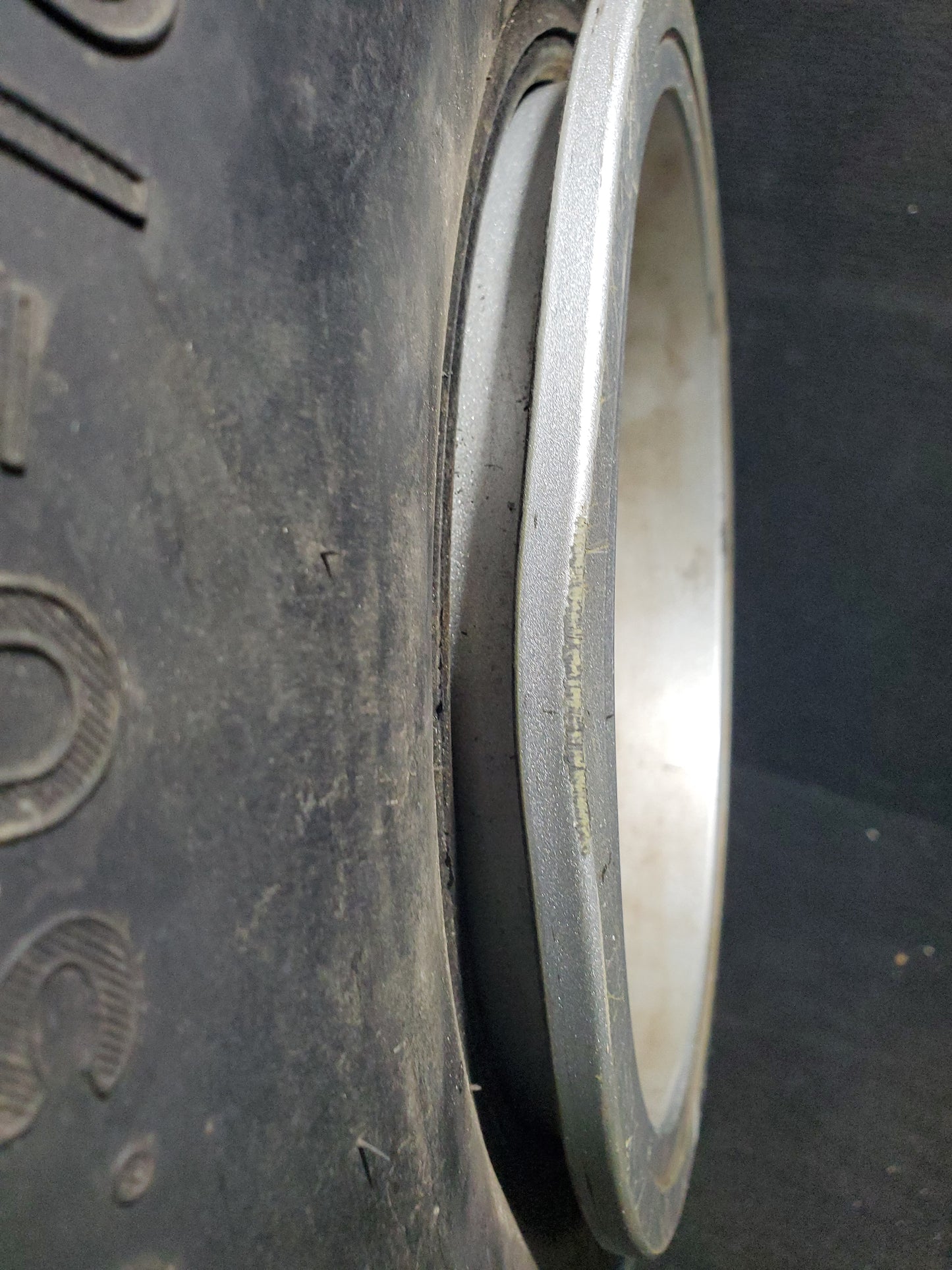 Wheel Assy - 8.5-10 - GAR Aero Tundra - Grove - C-GAYF