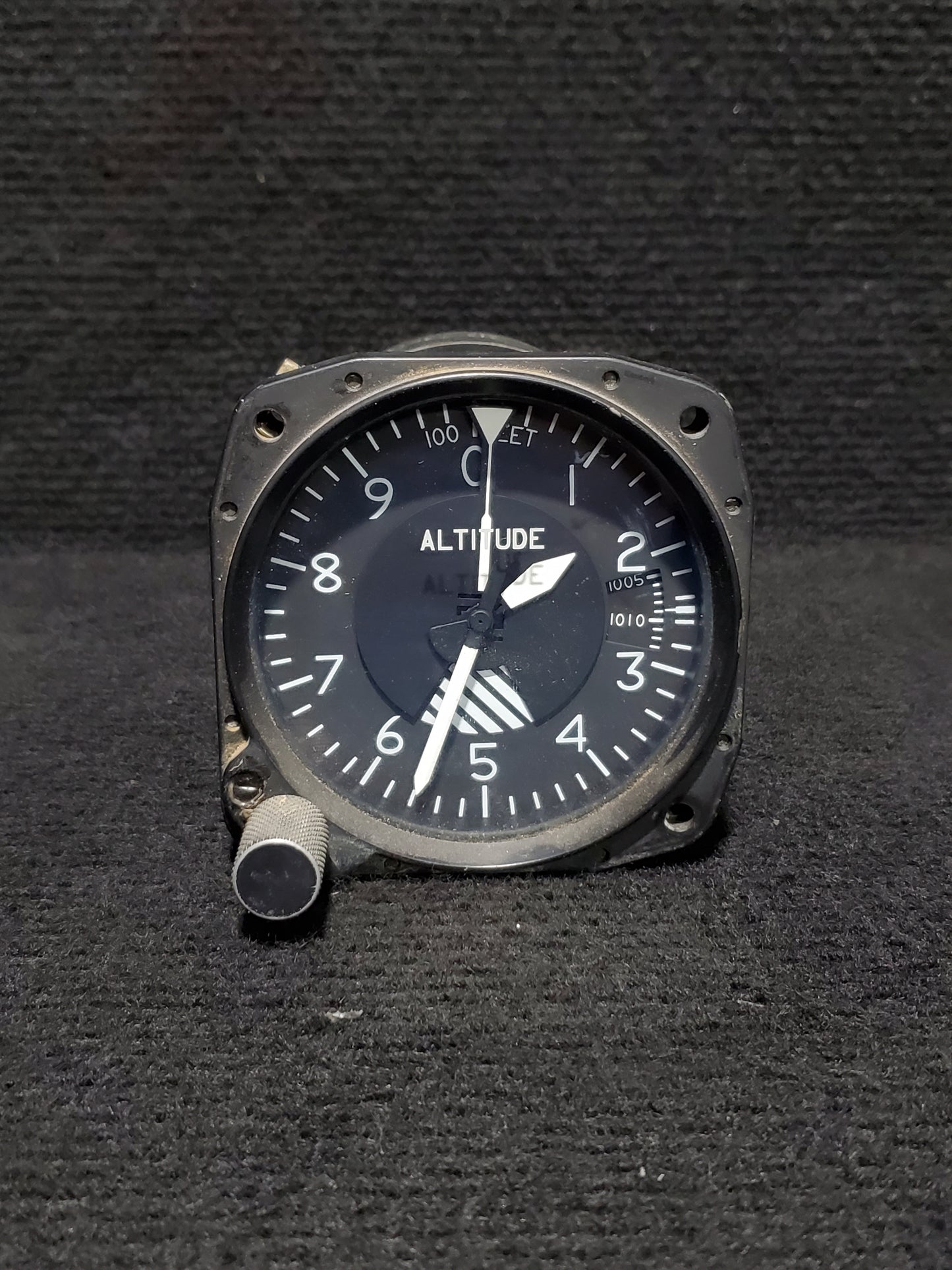 Altimeter - United Instruments - 5Y-BUC