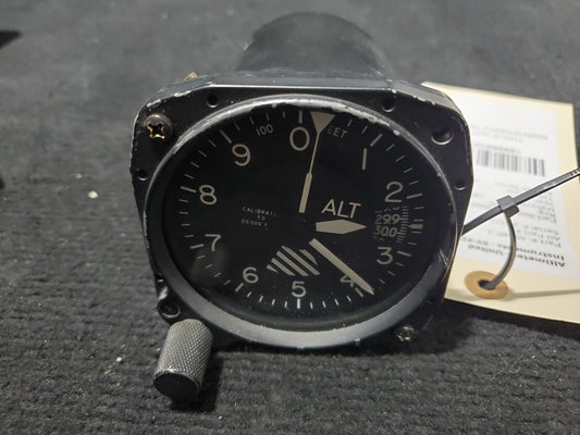 Altimeter - United Instruments - 5Y-FOO