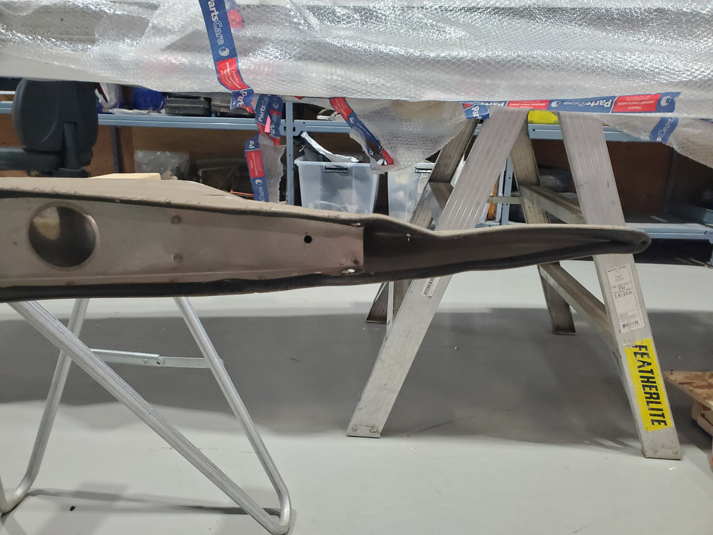 Fin Assembly with Dorsal - Cessna 185 - 735