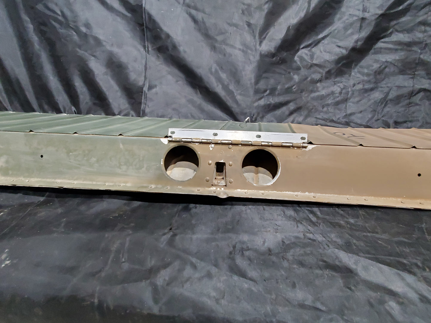Aileron RH - Cessna 185