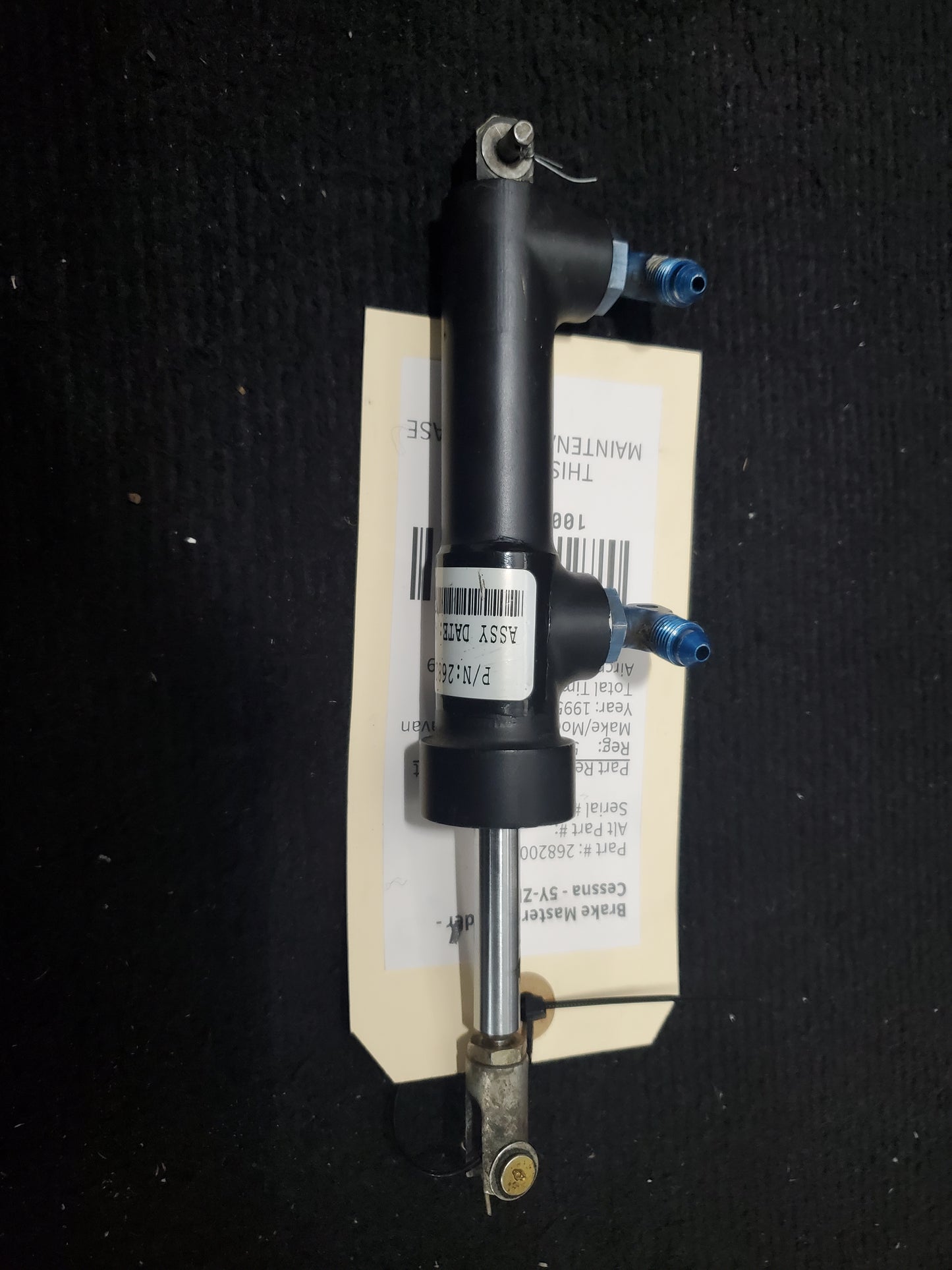 Brake Master Cylinder - Cessna - 5Y-ZBW