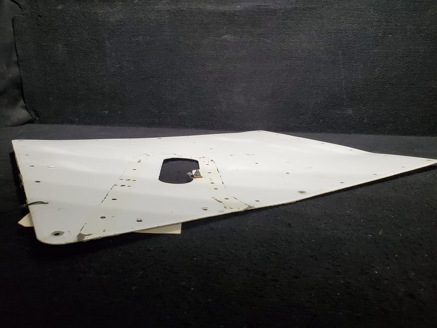 Skin Panel Lower - Cargo Pod - Cessna - 5H-TAZ