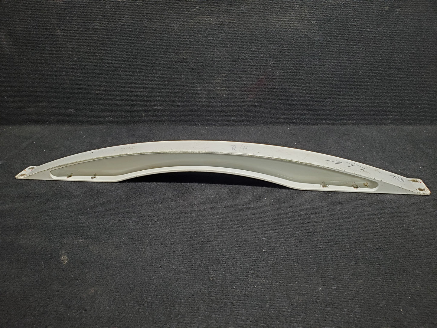 MLG Bay Stiffener - Cessna - 5Y-NWA