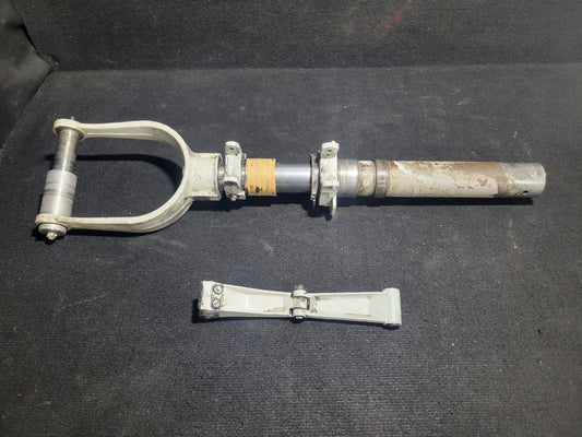 Nose Gear Shock Strut Assy - C-GROC