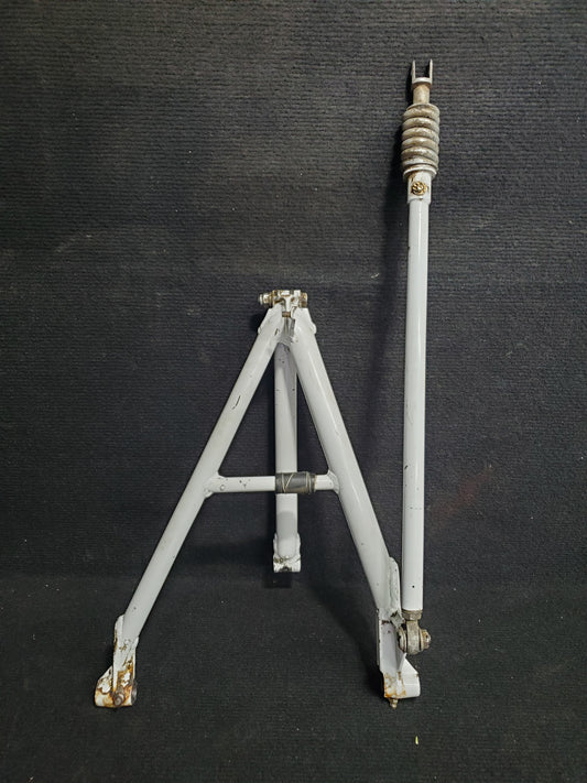 NLG V Brace Assy - Beechcraft - C-FINV