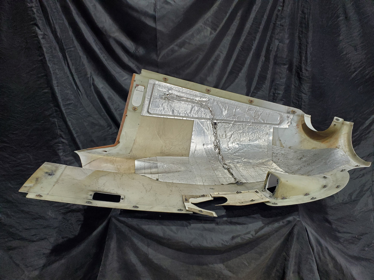 Engine Cowl - Lower LH - Cirrus - C-GDJL