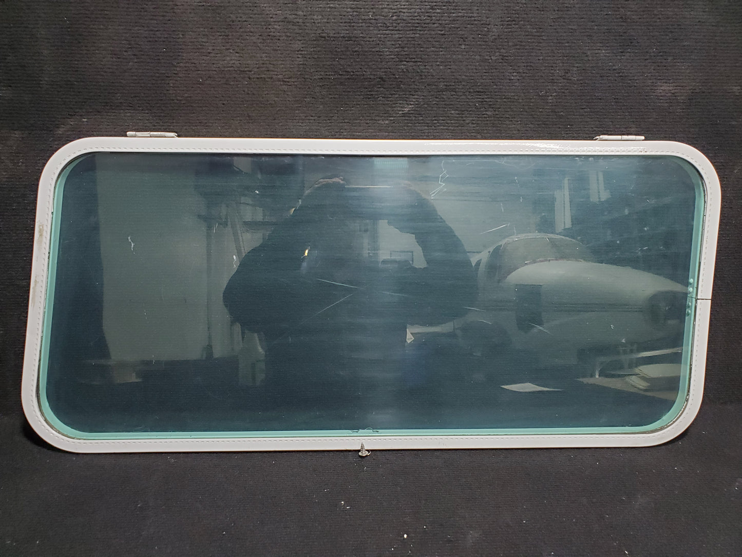 Cabin Door Window Frame Assy LH - Cessna - C-GNQK
