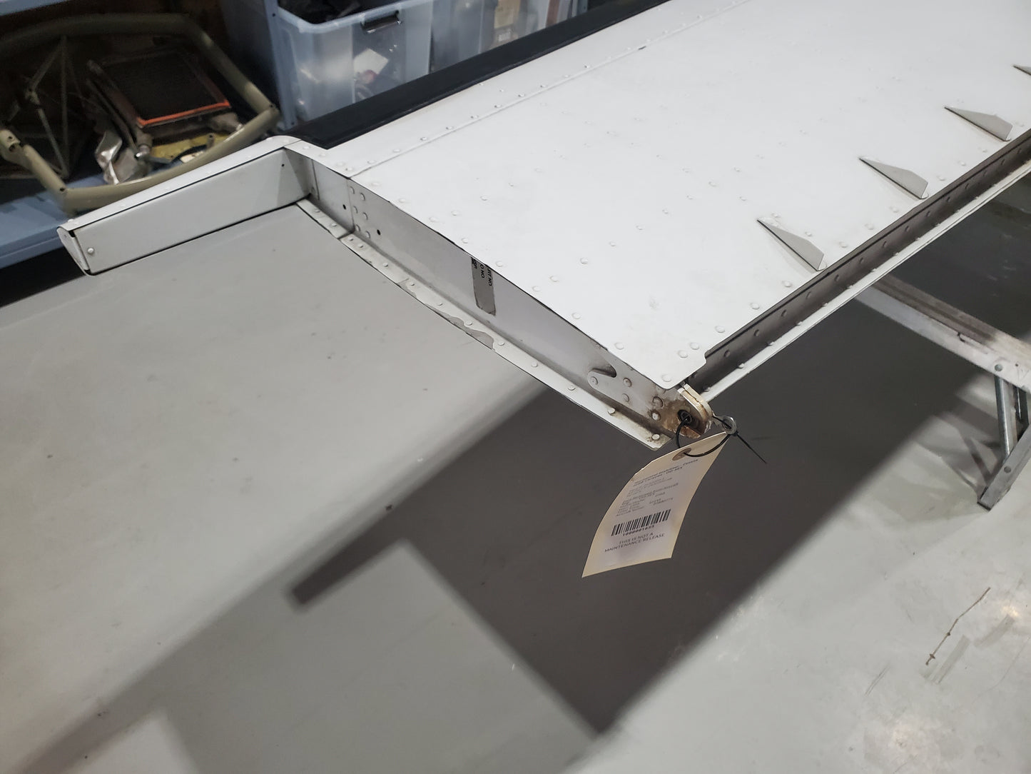Horizontal Stabilizer - Cessna 208B Caravan - OO-SEX