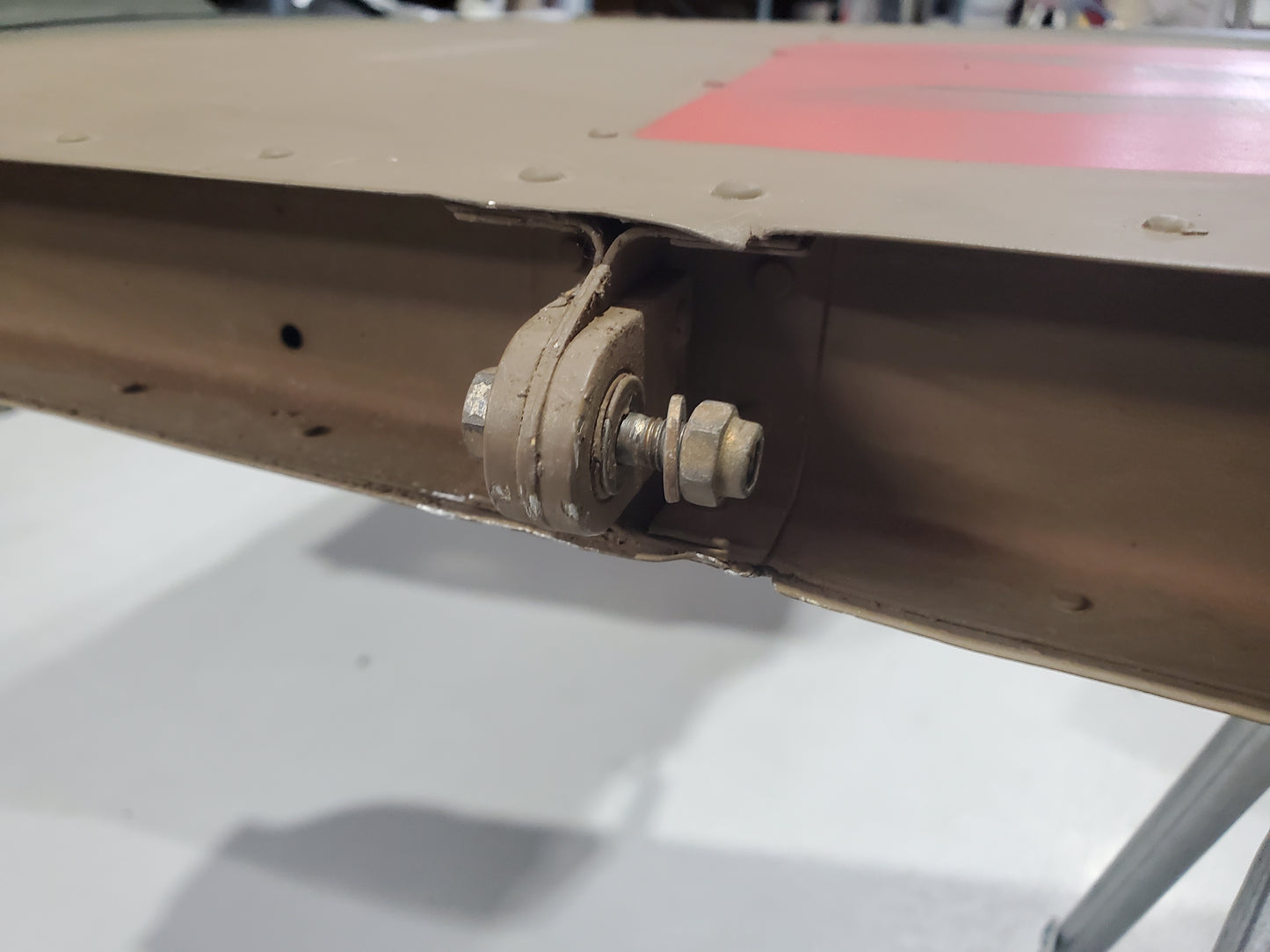 Fin Assembly with Dorsal - Cessna 185 - 721