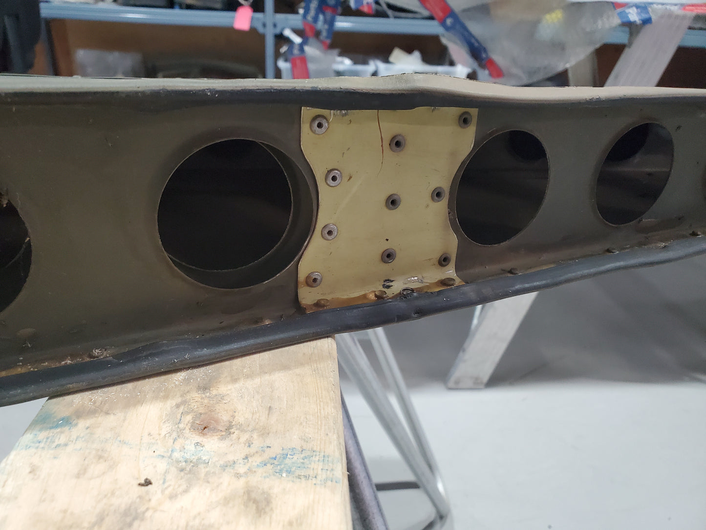 Fin Assembly with Dorsal - Cessna 185 - 721