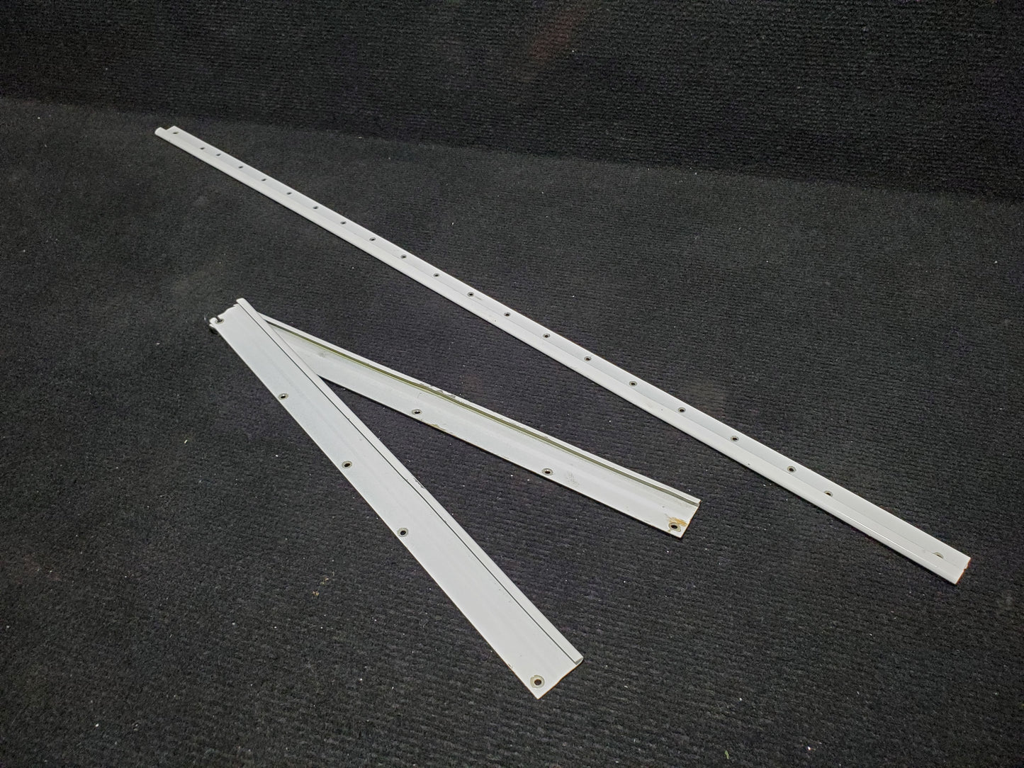 Cabin Door Upholstery Retainers (Qnty 3) - LH - Cessna - C-FKXV