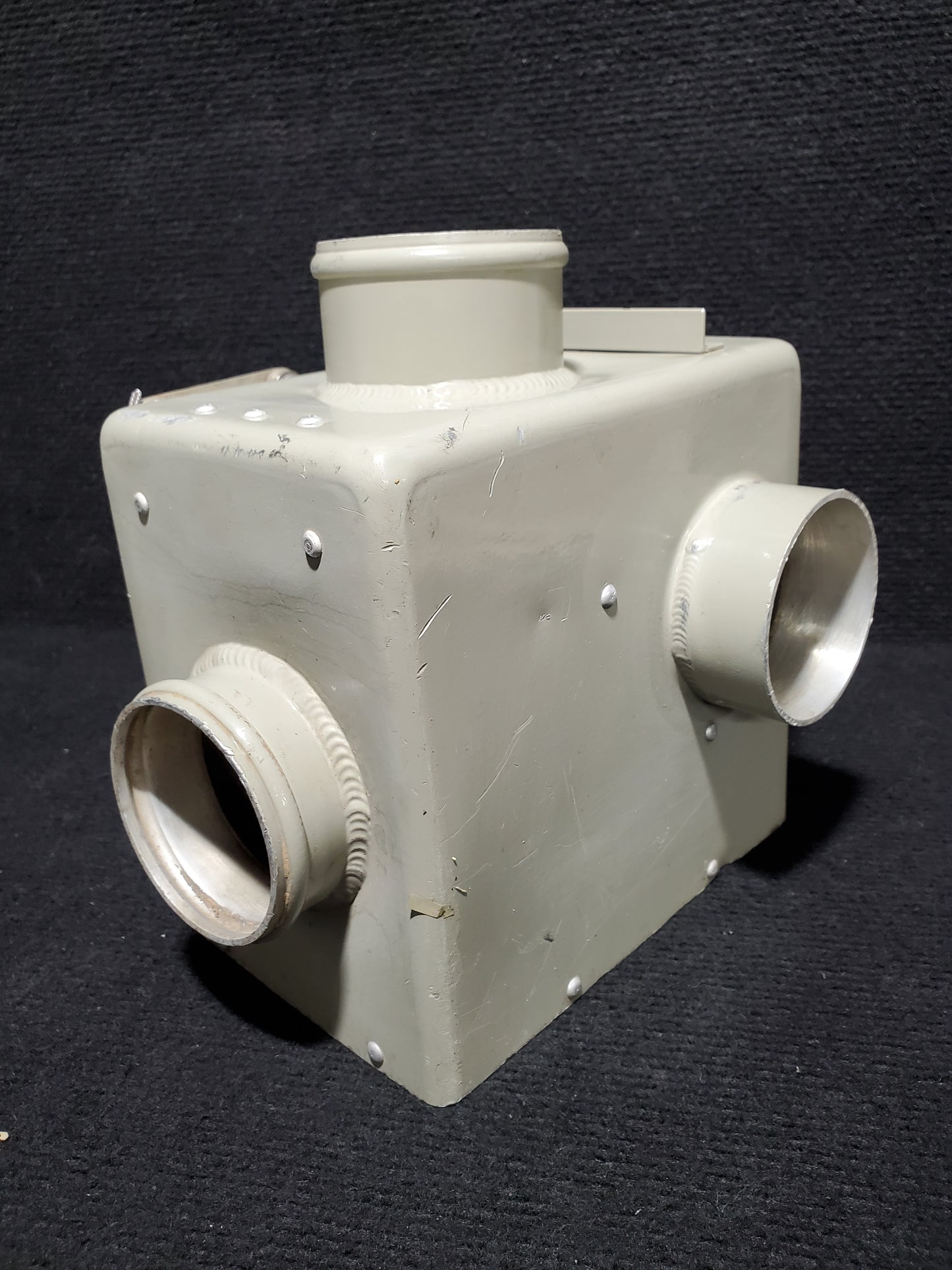 Bleed Air - Diverter Valve Assy - Cessna - 5H-TAZ