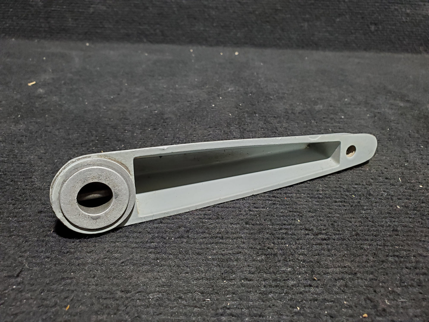 Door Handle - Cessna - 5Y-RNA