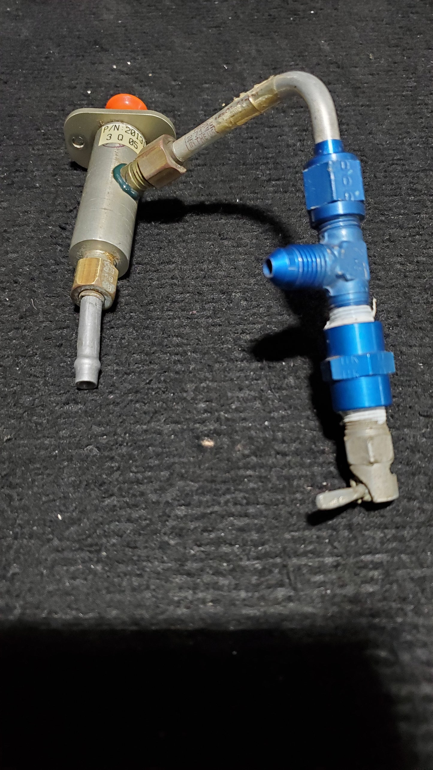 Selector Valve Assy - Cessna - 5H-TAZ