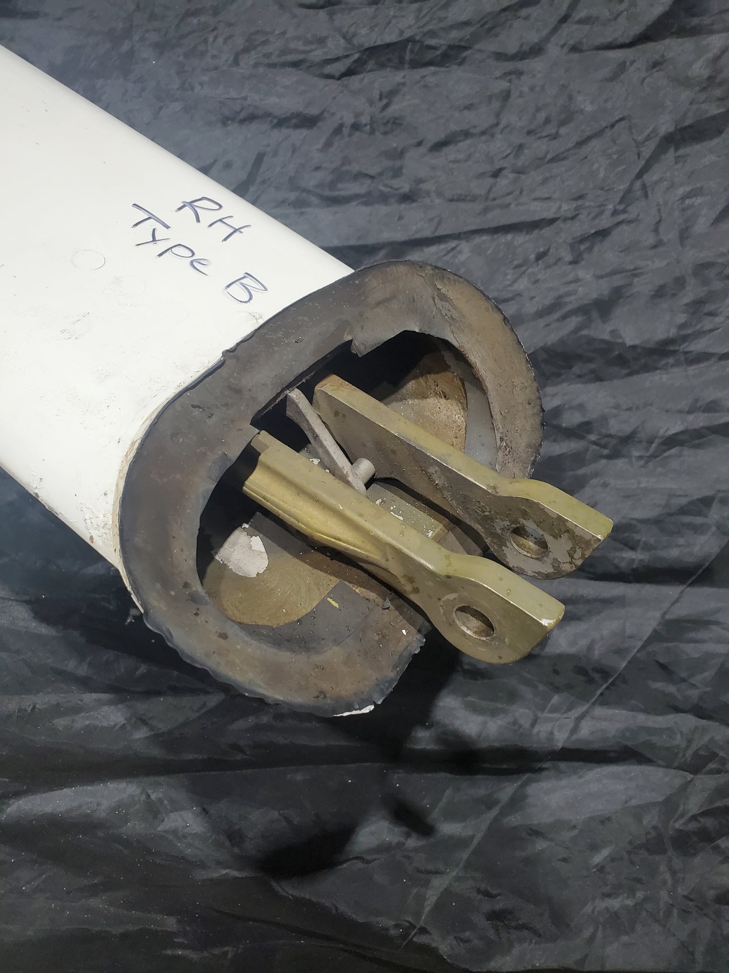 Strut Assembly - RH - Cessna 185