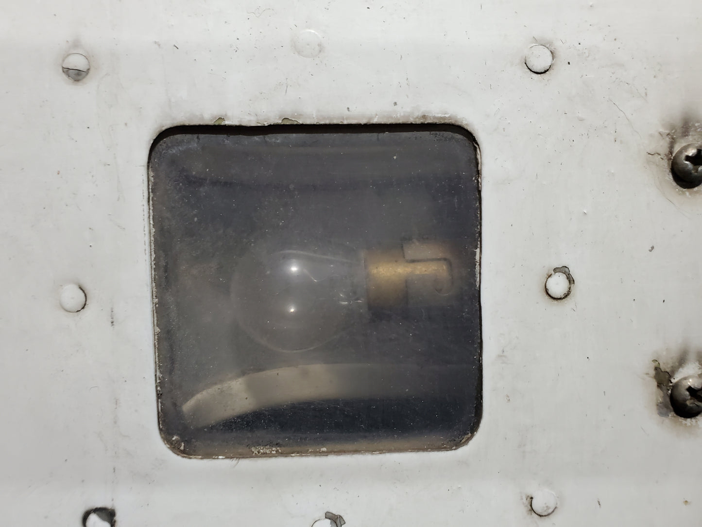 Access Cover w/ Courtesy Light - LH - Cessna - 5Y-ZBW