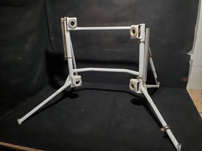 Engine Mount - 5Y-FOO