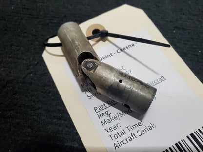 Universal Joint - Ceesna -  Apex