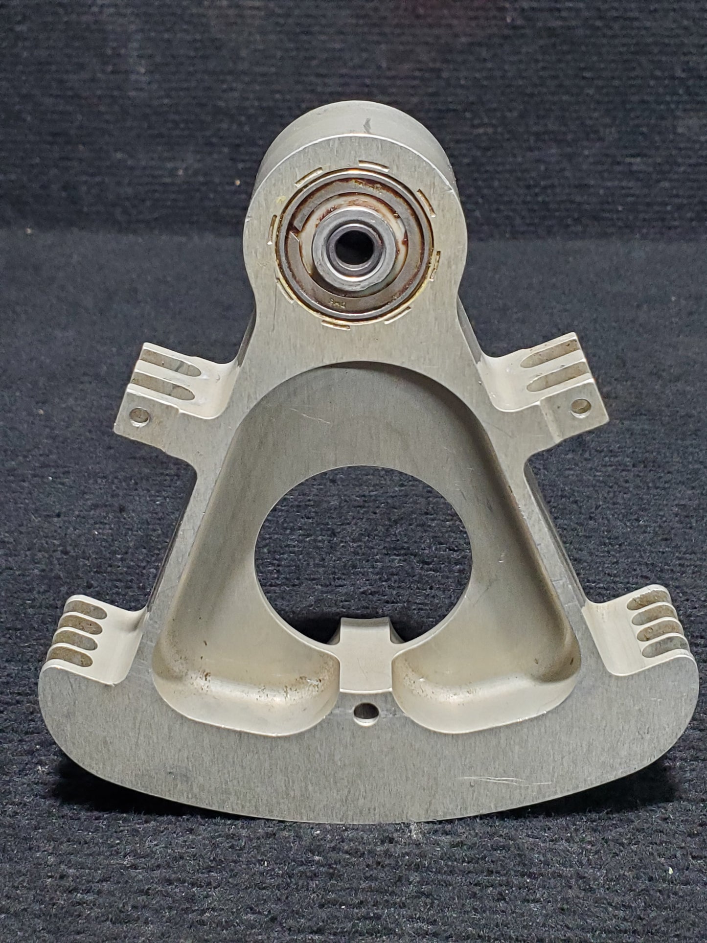 Aileron Quadrant Assembly - Lower - Cessna - 5Y-ZBW