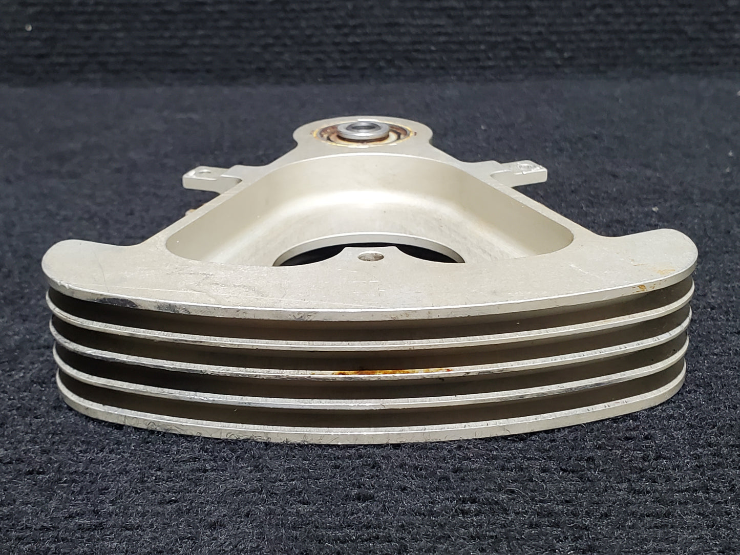 Aileron Quadrant Assembly - Lower - Cessna - 5Y-ZBW