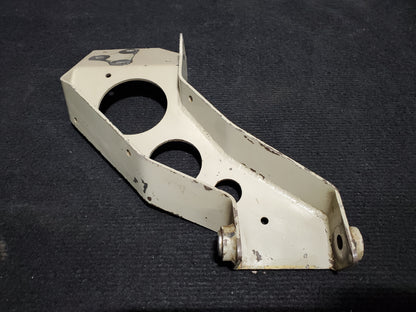 Bracket Assy 95 Amp Alternator - Cessna 208B - Unknown Origin