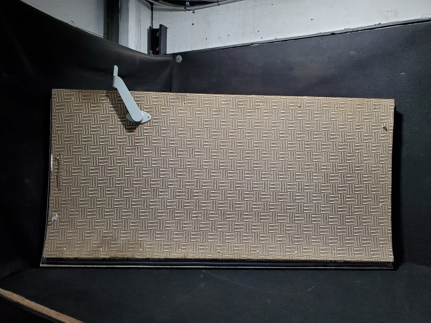 Cargo Door Assy - Lower - Cessna 208B Caravan - 5Y-MME
